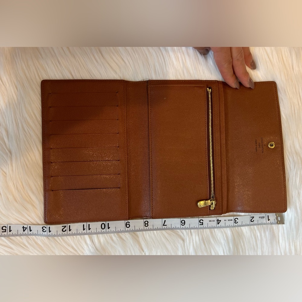 Louis Vuitton Monogram Passport Organizer Wallet - Picture 9 of 13